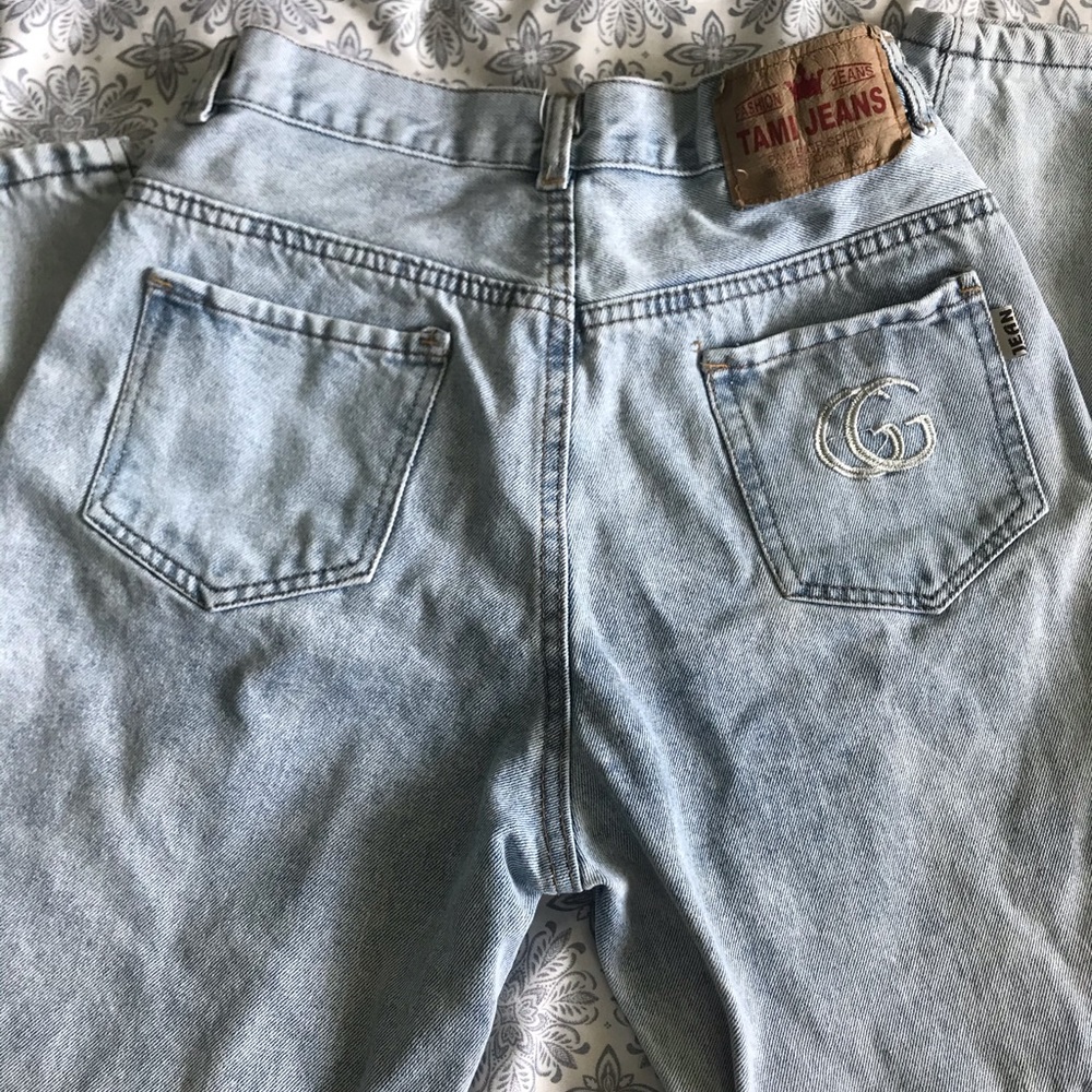 Light-blue Ripped Mom Jeans - Picture 3 of 3
